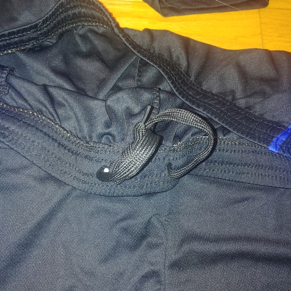 Bundle of 4 Black Athletic Shorts Pocket Drawstring Real Essentials MENS X-LARGE - Picture 5 of 13